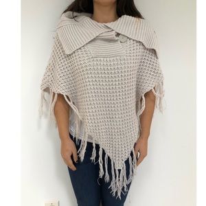 Poncho sweater